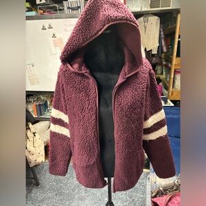 SO brand. Women’s Sherpa zip up hoodie. Size large